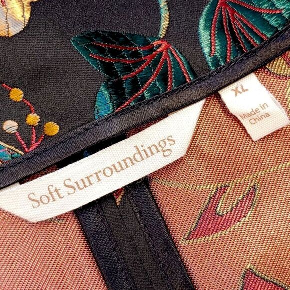 Soft Surroundings Embroidered Satin Black Red Orange Green Jacket Women's XL - Picture 8 of 10